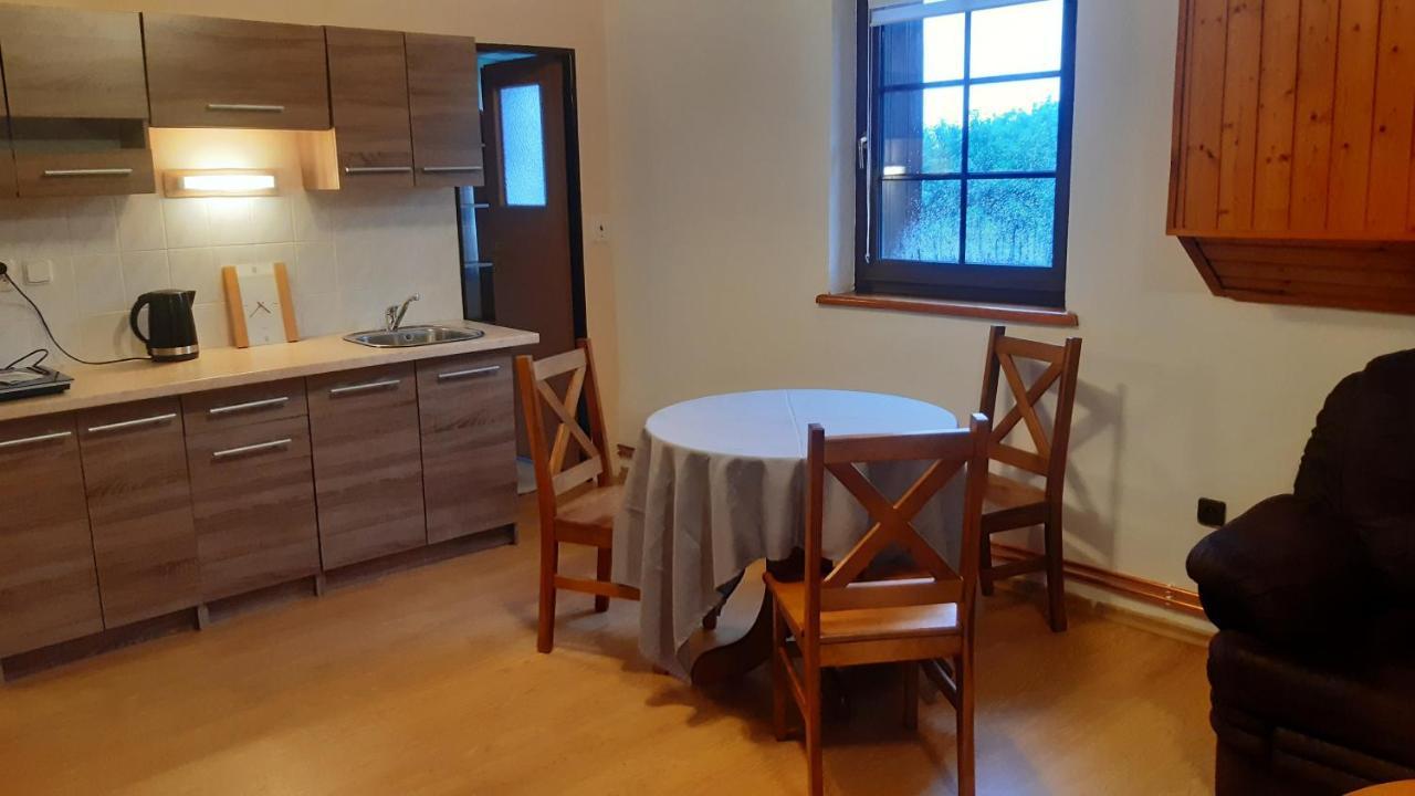 Budha Apartmá Jirikov  Kültér fotó