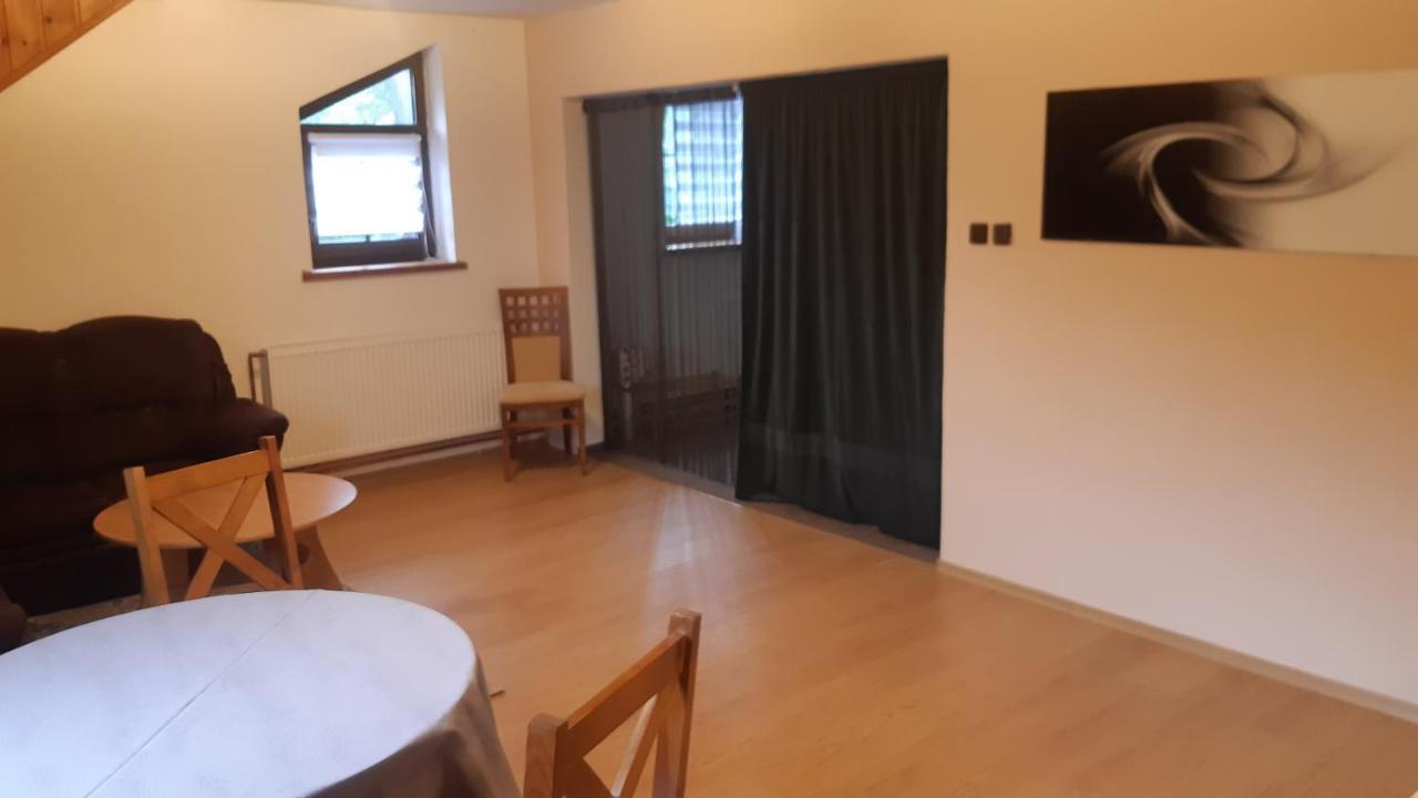 Budha Apartmá Jirikov  Kültér fotó